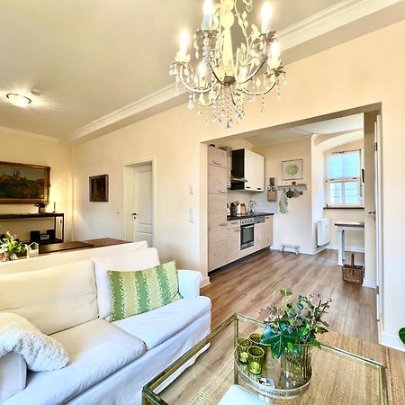 Alte Foersterei - Elegantes Apartment In Der Historischen Hinterburg Schlitz - Nahe Fulda Und Bad Hersfeld ภายนอก รูปภาพ