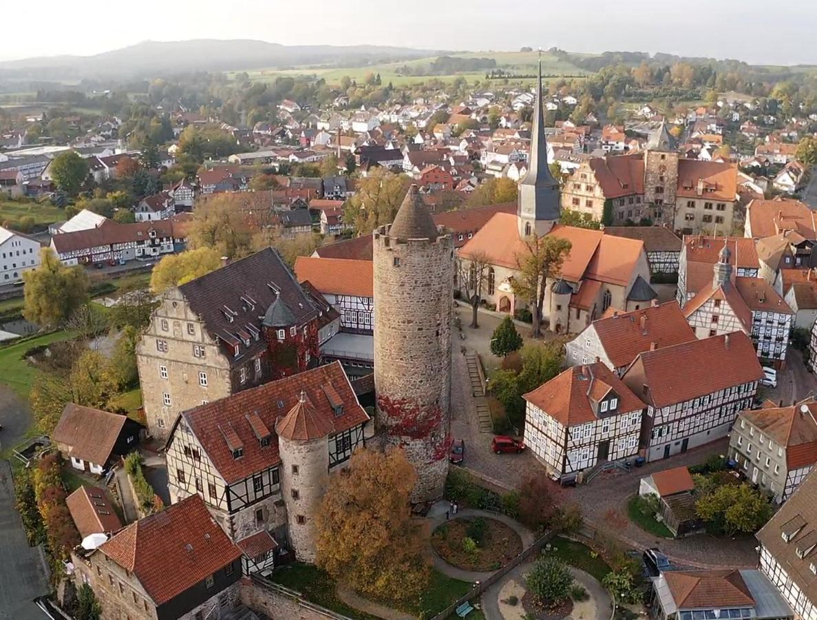 Alte Foersterei - Elegantes Apartment In Der Historischen Hinterburg Schlitz - Nahe Fulda Und Bad Hersfeld ภายนอก รูปภาพ